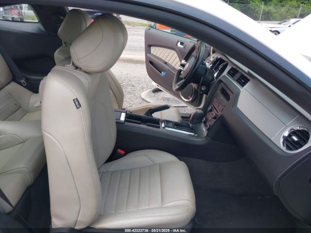 2013 FORD MUSTANG 1ZVBP8AM6D5256735 Photo 4