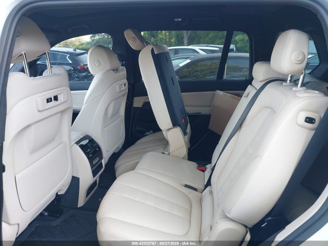 5UXCW2C00N9L30287 BMW X7