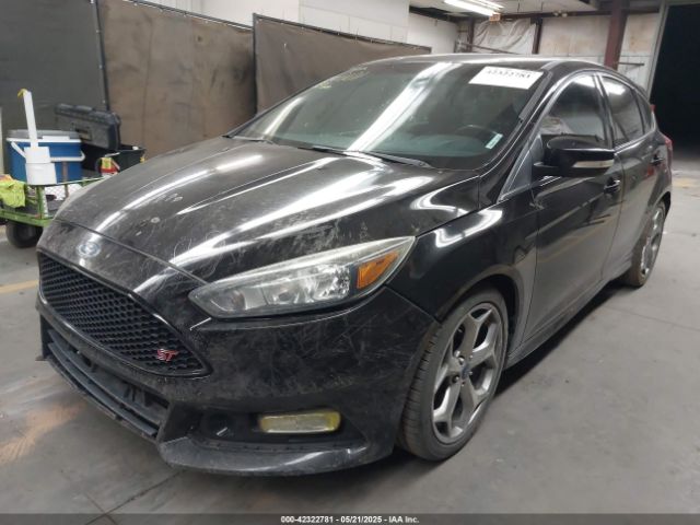 1FADP3L97GL246700 Ford 2016