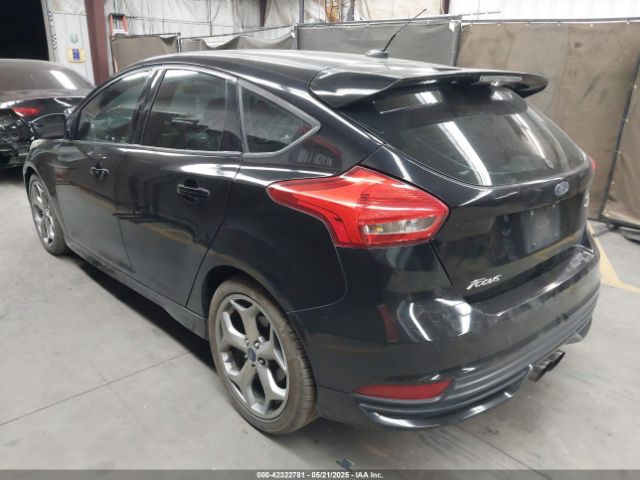 1FADP3L97GL246700 Ford 2016