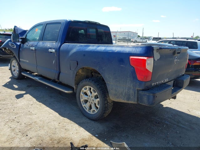 1N6BA1F43HN548737 Nissan 2017