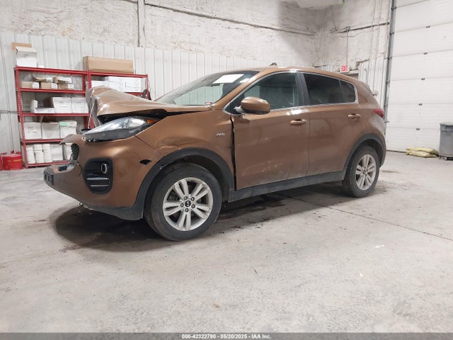 KIA Sportage Lx 2018 KNDPMCAC9J7403108 Image 2