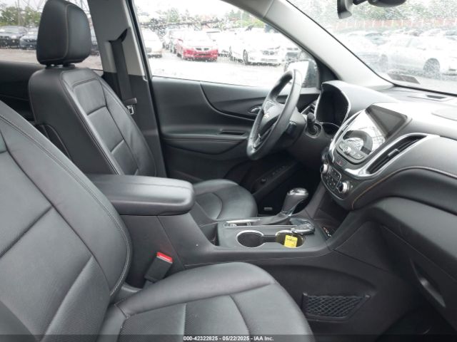 2GNAXVEV4J6101897 Chevrolet Equinox Premier