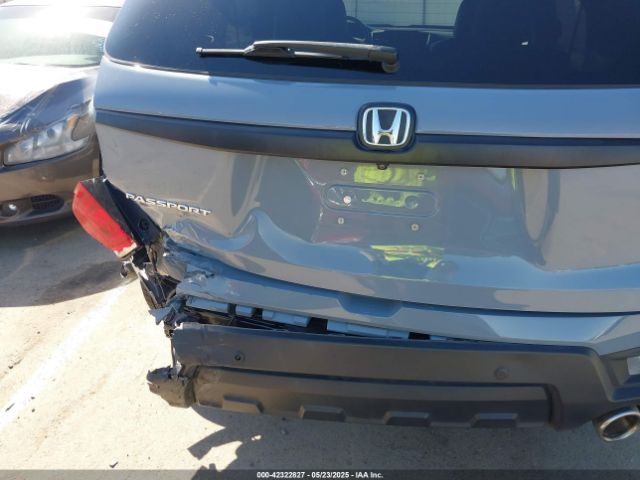 5FNYF7H52NB002772 Honda Passport 2wd Ex-l