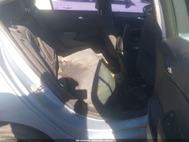 1G1BE5SM1J7148814 Chevrolet Cruze Lt Auto