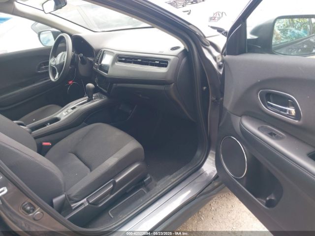 2022 HONDA HR-V 3CZRU6H59NM764779 Photo 4