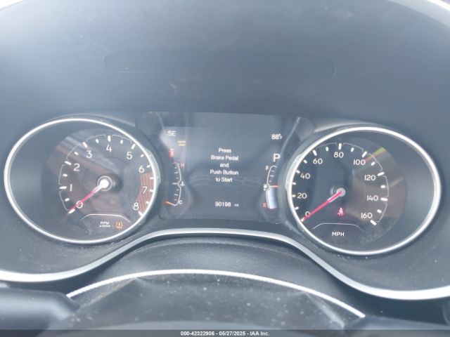 3C4NJDCB0KT811407 Jeep Compass Limited 4x4