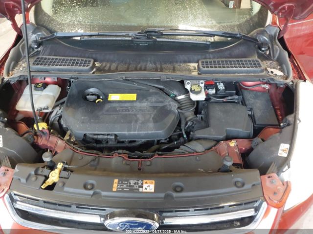 1FMCU0JX0GUB22501 Ford Escape Titanium
