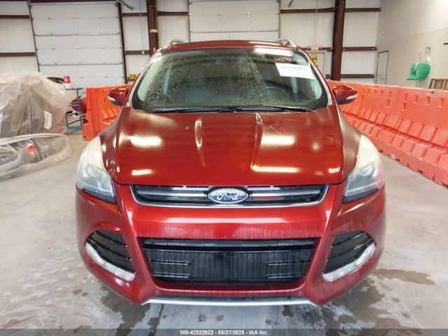 1FMCU0JX0GUB22501 Ford Escape Titanium
