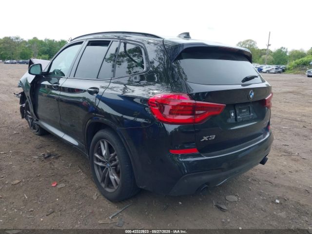 2021 BMW X3 5UXTY5C04M9F41246 Photo 2