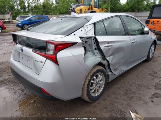 JTDKARFU2K3096560 Toyota Prius Le