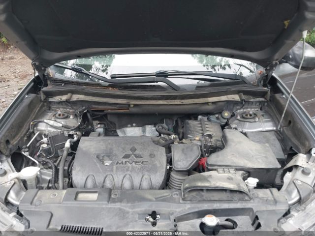 2019 MITSUBISHI OUTLANDER JA4AD2A32KZ005481 Photo 9