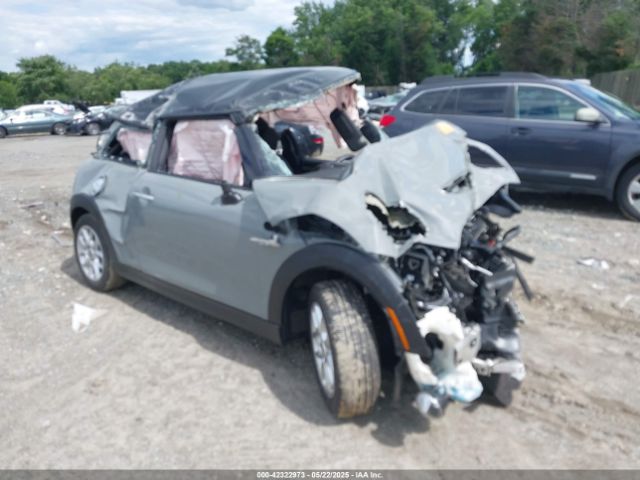 2015 MINI HARDTOP WMWXP7C5XF2A36611