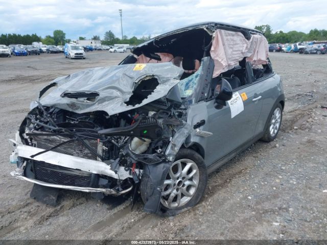2015 MINI HARDTOP WMWXP7C5XF2A36611 Photo 1