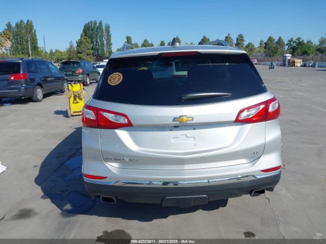 2GNAXKEX6J6286518 Chevrolet EQUINOX LT