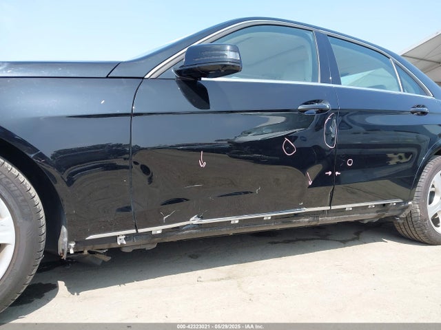 WDDHF8JB1GB279978 Mercedes-Benz 2016