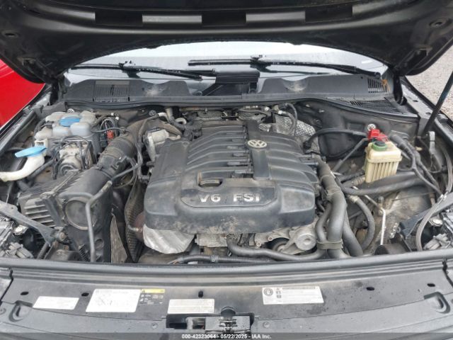 2015 VOLKSWAGEN TOUAREG WVGEF9BP0FD002928 Photo 9