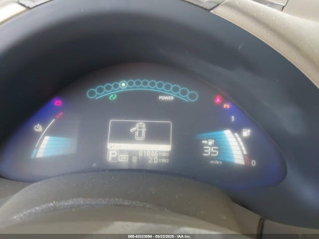 1N4BZ0CPXGC300327 Nissan 2016