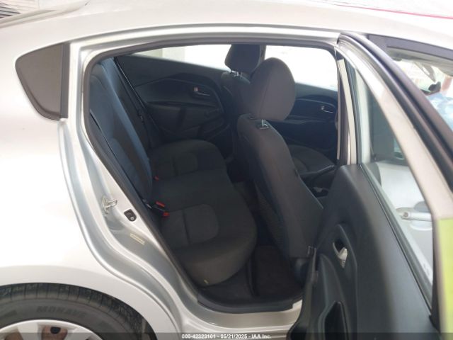 KNADM4A36F6463348 KIA RIO LX