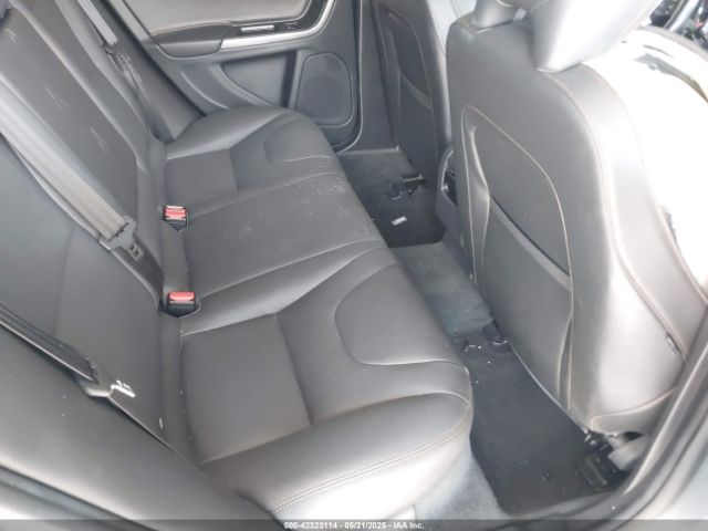 YV440MWK6J2048820 Volvo V60 Cross Country T5