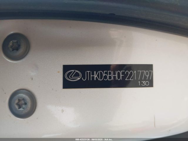 JTHKD5BH0F2217797 Lexus CT 200H