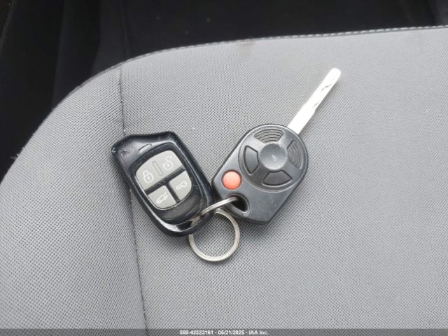 1FMCU9GX9EUC35713 Ford ESCAPE SE