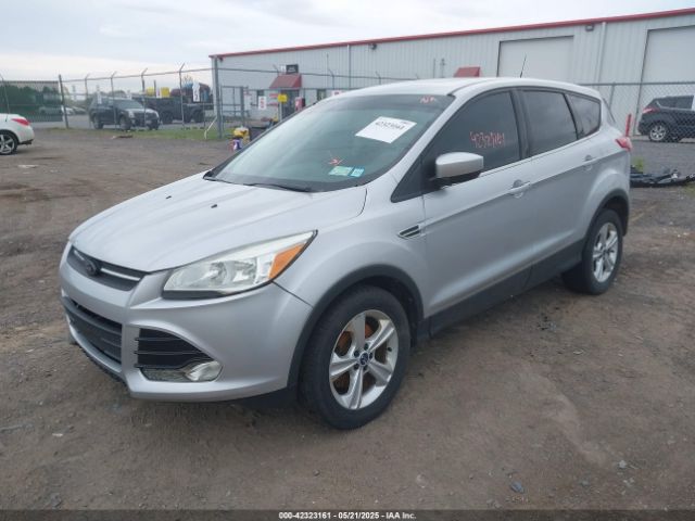 1FMCU9GX9EUC35713 Ford ESCAPE SE