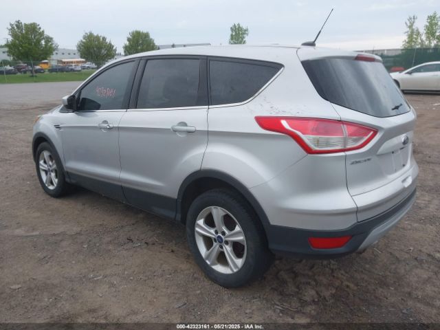 1FMCU9GX9EUC35713 Ford ESCAPE SE