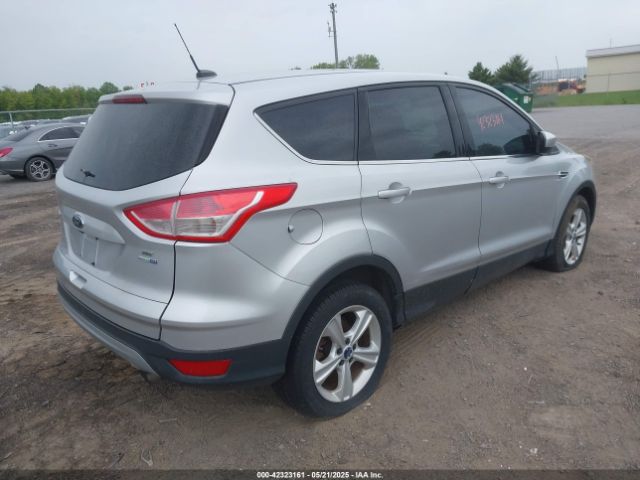 1FMCU9GX9EUC35713 Ford ESCAPE SE