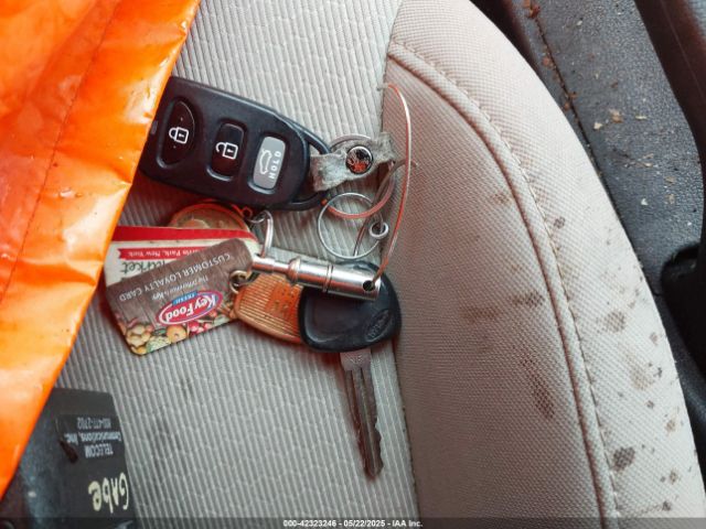 5NPD84LF6HH114536 Hyundai ELANTRA SE