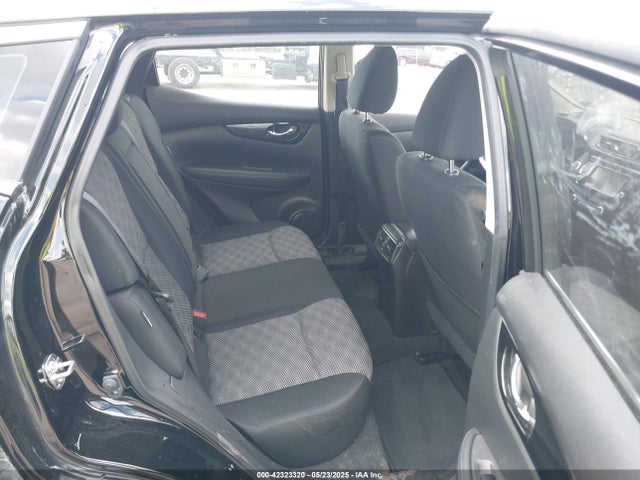 JN1BJ1BW0MW670554 Nissan Rogue Sport Sv Awd Xtronic Cvt