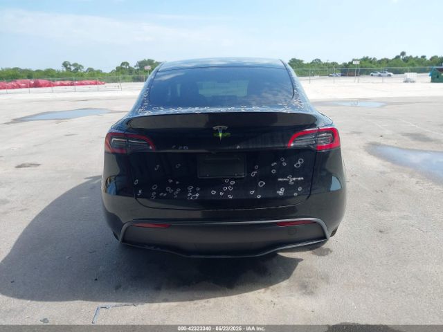 7SAYGDEE5SA339710 Tesla 2025