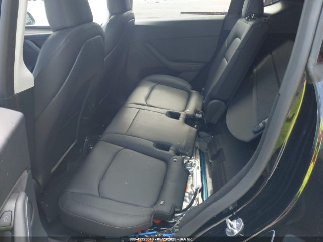 7SAYGDEE5SA339710 Tesla 2025
