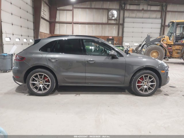WP1AF2A52FLB92570 Porsche Macan Turbo