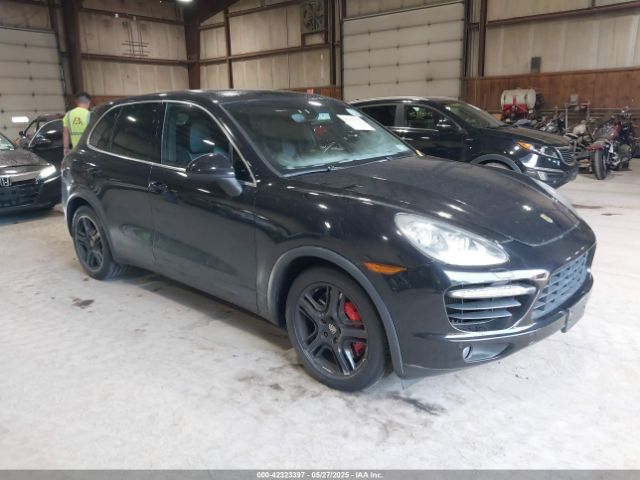 2011 PORSCHE CAYENNE WP1AC2A2XBLA88188 Photo 0