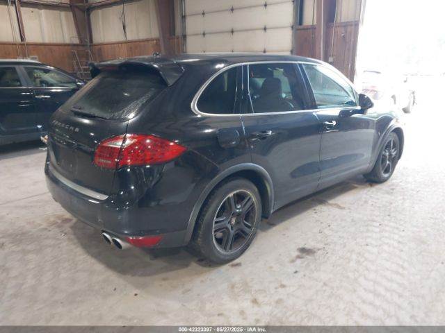 2011 PORSCHE CAYENNE WP1AC2A2XBLA88188 Photo 3