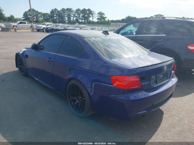 2011 BMW M3 WBSKG9C5XBE369107 Photo 2