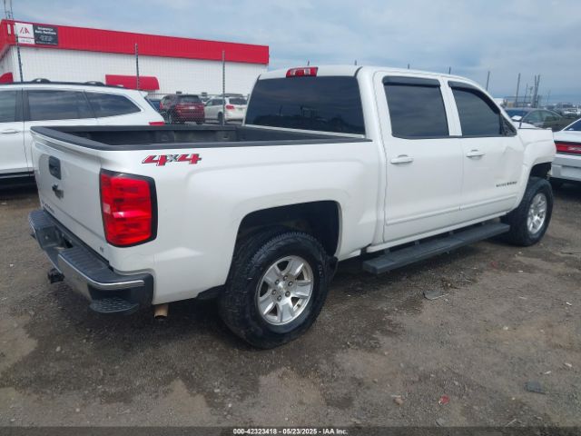 2018 CHEVROLET SILVERADO 1500 3GCUKREC4JG255489 Photo 3