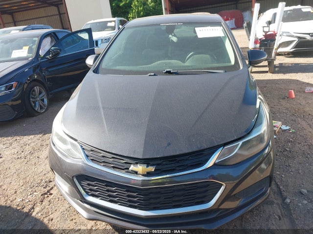1G1BE5SMXH7182986 Chevrolet Cruze Lt Auto
