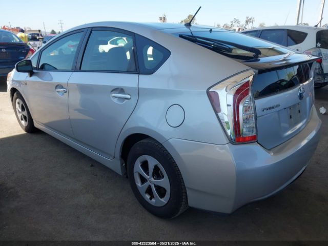 JTDKN3DU9F1958534 Toyota Prius Two