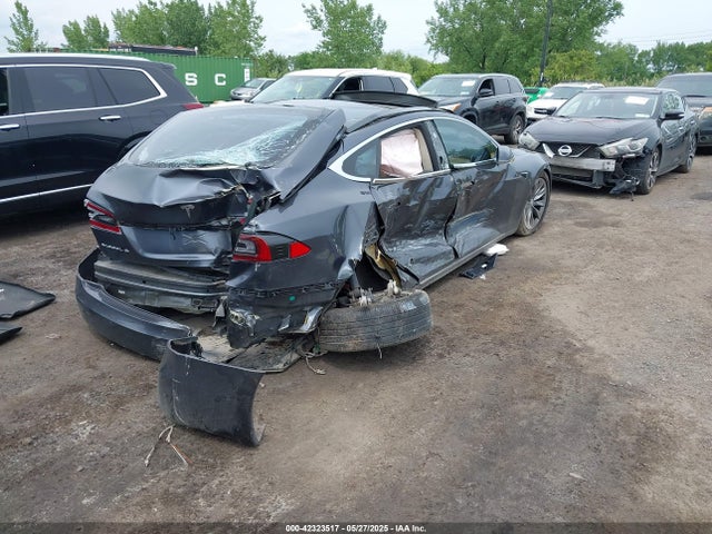 2018 TESLA MODEL S 5YJSA1E24JF273998 Photo 3