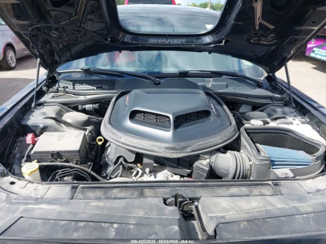 2C3CDZFJ6JH149763 Dodge Challenger 392 Hemi Scat Pack Shaker