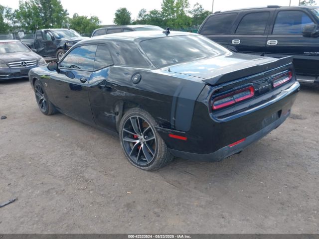 2C3CDZFJ6JH149763 Dodge Challenger 392 Hemi Scat Pack Shaker