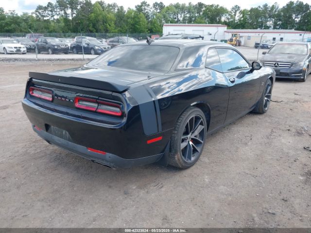 2C3CDZFJ6JH149763 Dodge Challenger 392 Hemi Scat Pack Shaker