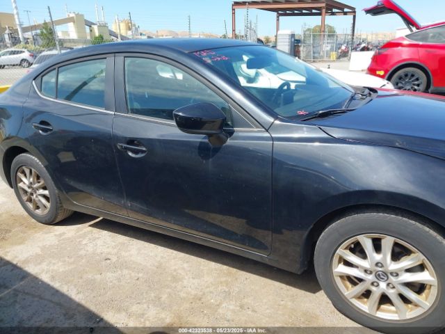 3MZBM1W72GM252182 Mazda Mazda3 I Touring