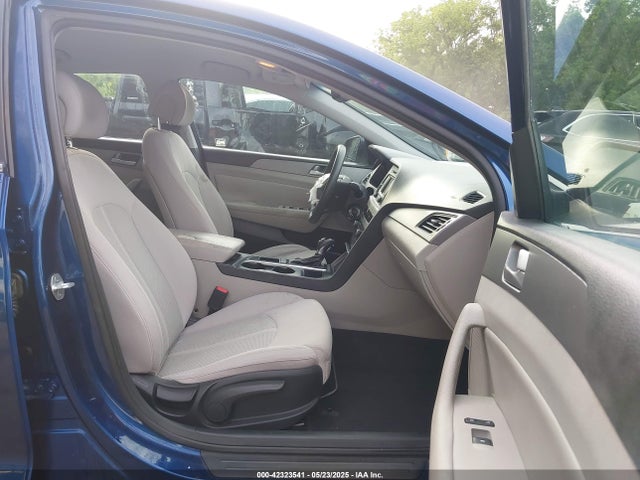 42323541 :رقم المزاد ، 5NPE24AFXFH223037 vin ، 2015 Hyundai Sonata Se مزاد بيع