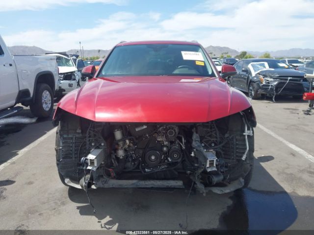 WA1BNAFY9J2038114 Audi Q5 2.0t Premium/2.0t Tech Premium