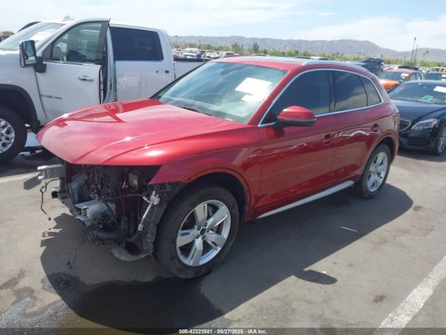 WA1BNAFY9J2038114 Audi Q5 2.0t Premium/2.0t Tech Premium
