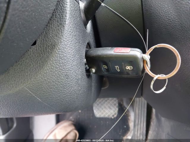3VW2K7AJ9EM306523 Volkswagen Jetta 2.0l S