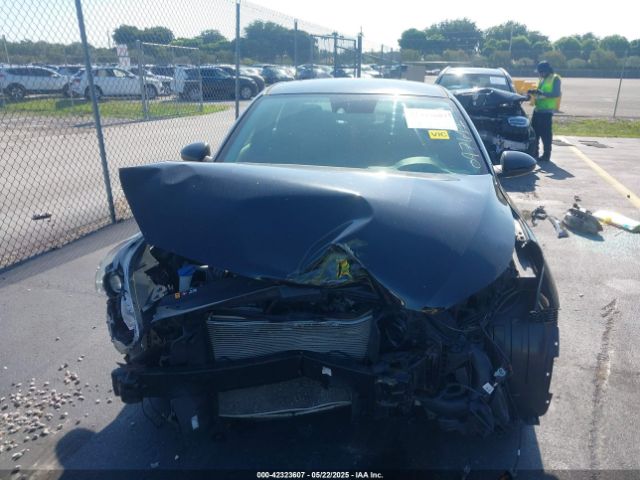 3KPF24AD7KE097611 KIA FORTE FE